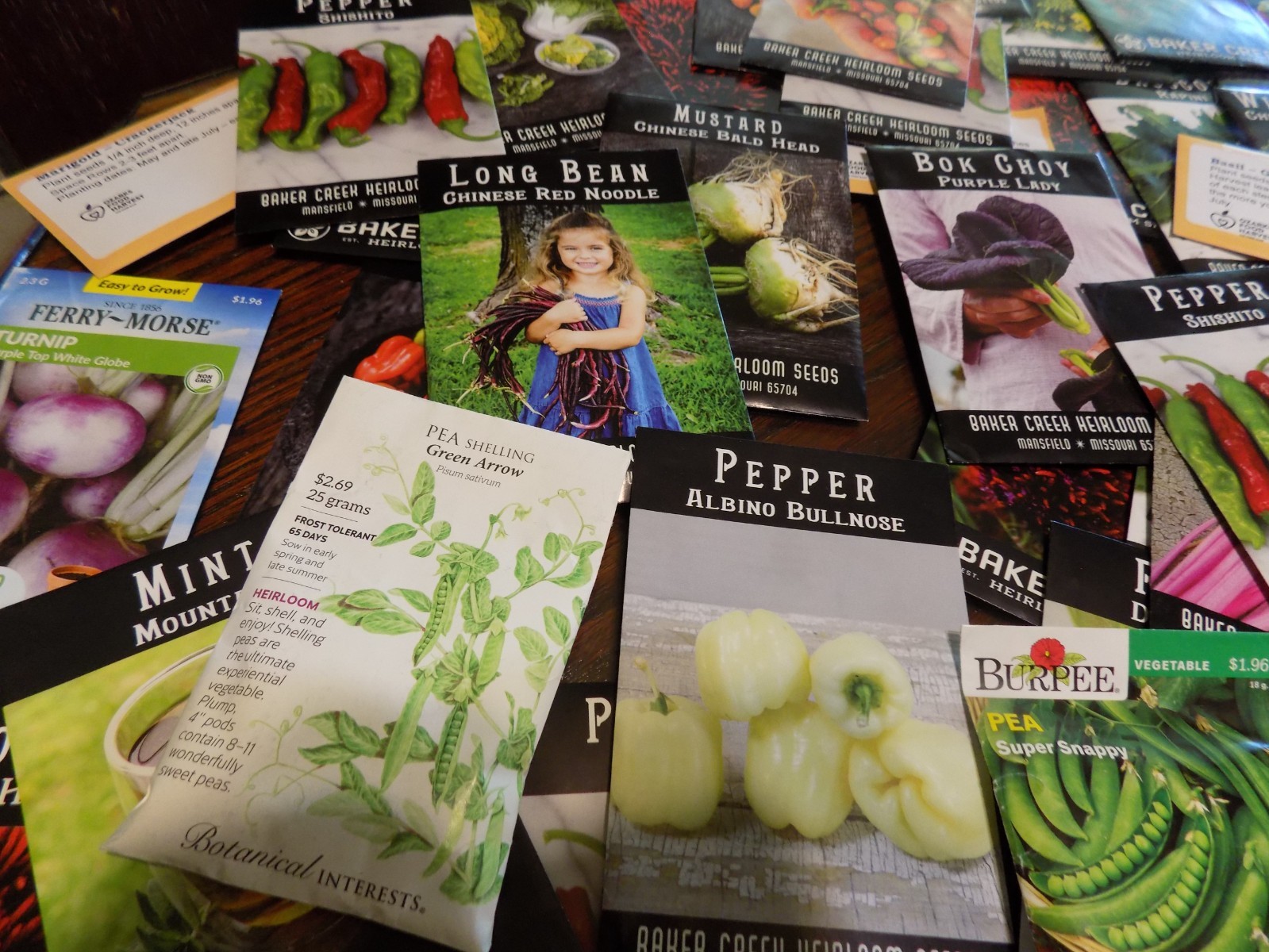 Lot Of 105 Organic Heirloom Vegetable Seed Packets 2025 Garden Baker SURVIVAL