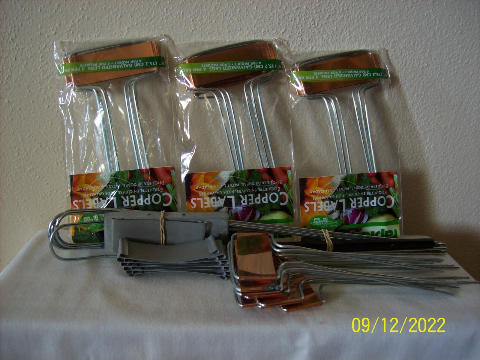 Garden Stakes 19 copper, 5 metal, & 11 extra labels & 1 pencil