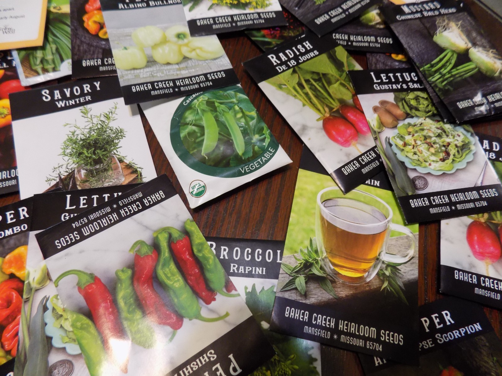 Lot Of 105 Organic Heirloom Vegetable Seed Packets 2025 Garden Baker SURVIVAL
