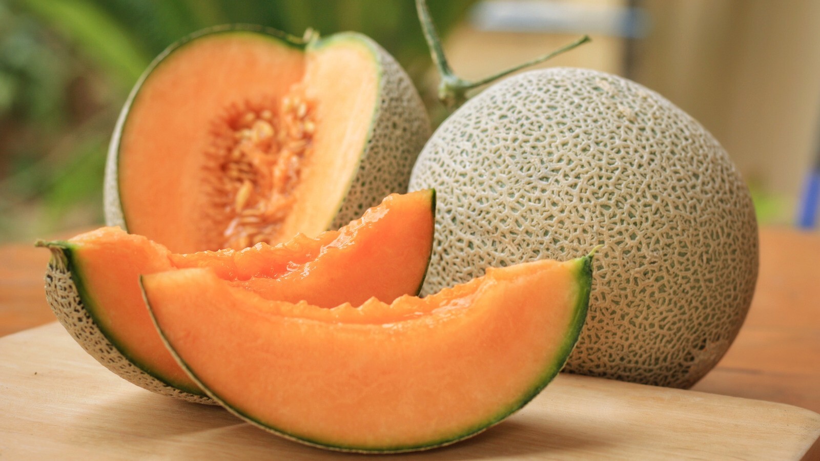 25 Premium Hearts of Gold | NON-GMO | Cantaloupe Seeds-B 36