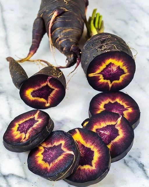 Black Nebula Carrot Seeds | Noir Galaxy Obsidian Cosmic Purple Carrots Seed 2025