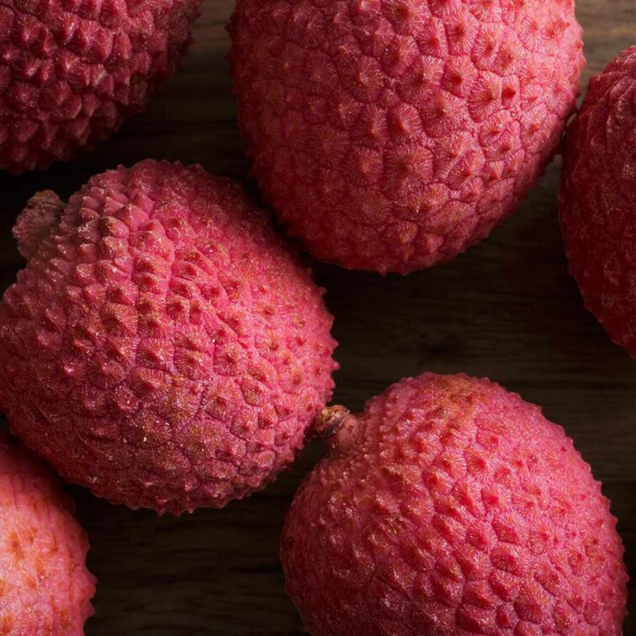 10pcs Lychee Tropical Fruit Heirloom Seeds Non-GMO Litchi Seed for Gardening.