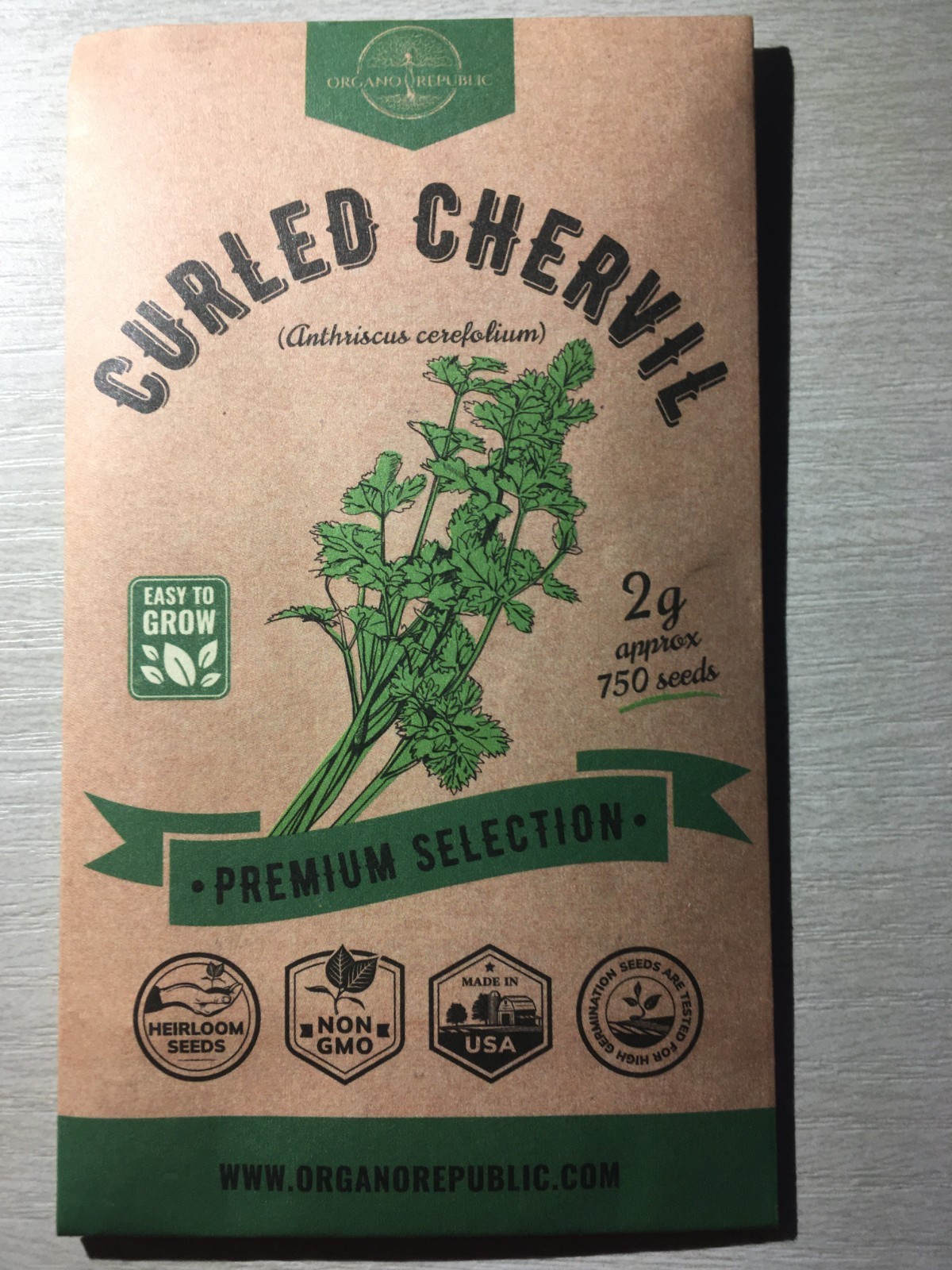 Curled Chervill Seeds – Organo Republic
