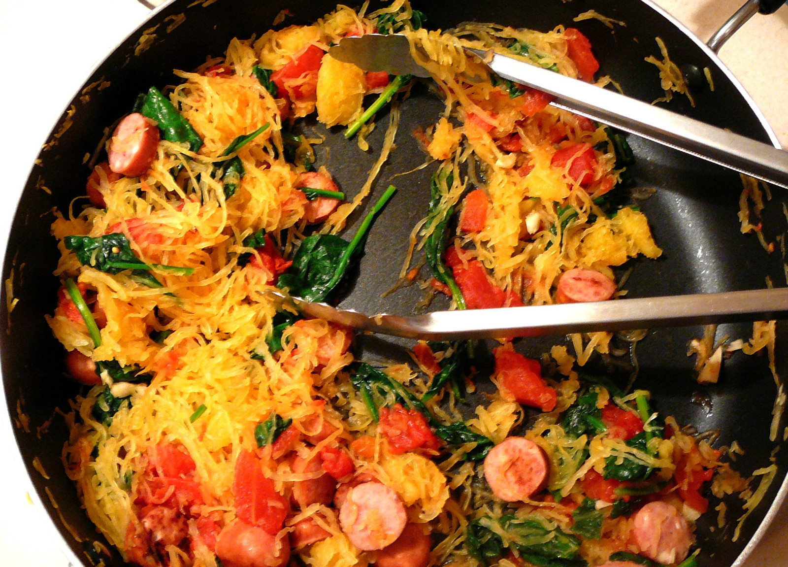 SPAGHETTI SQUASH SEEDS * BAKE OR BOIL FRUIT FOR SPAGHETTI * 7 COUNT PKT. * FUN