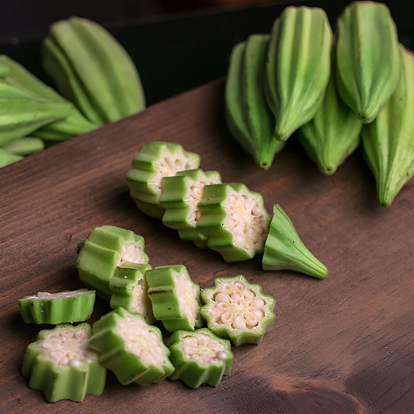 60 Heirloom Star of David Okra Seeds – 7–8″ Thick Ribbed Pods – Non-GMO
