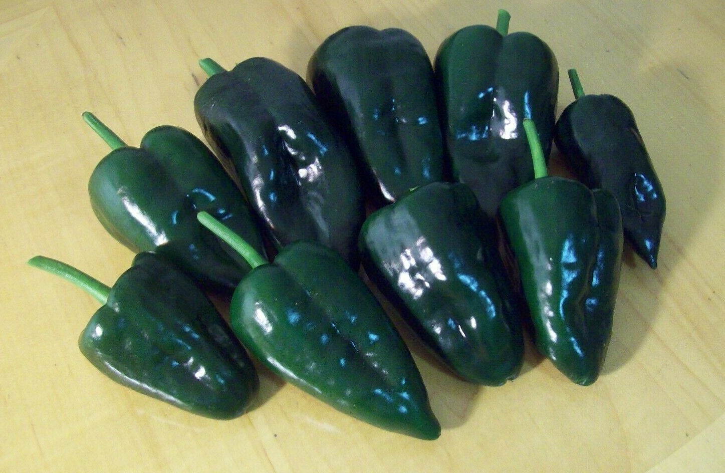 ANCHO POBLANO PEPPER SEEDS 30+ chili poblano MILD spice VEGETABLE FREE SHIPPING