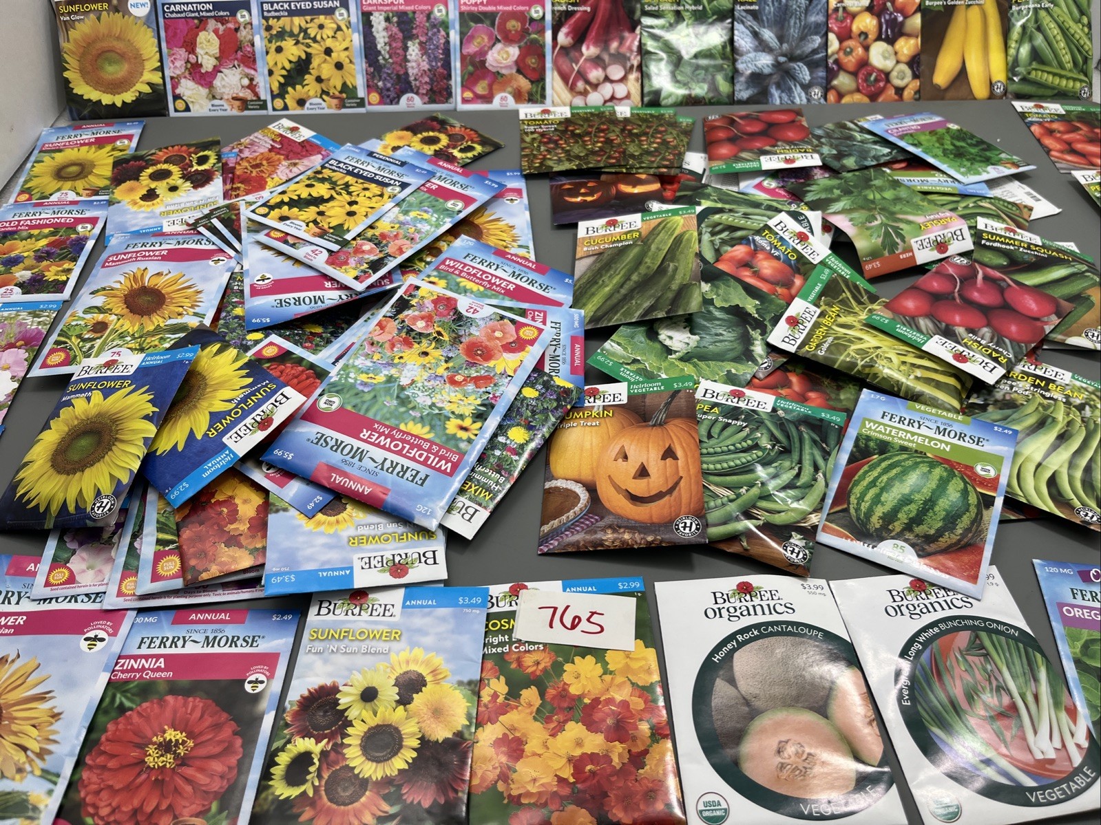 Flowers &Vegetable Plant Seeds (Assorted Lot of 100) sell by 11/26 Garden