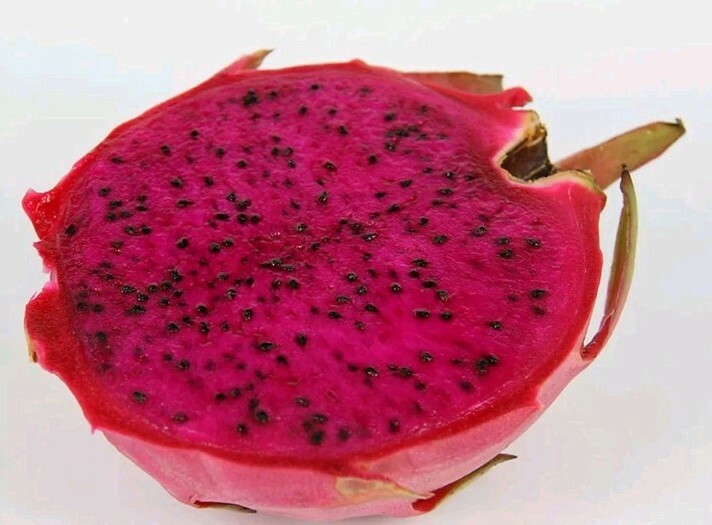 USA SELLER Dragon Fruit Mix (Red,purple, Yellow,White) 50 seeds HEIRLOOM