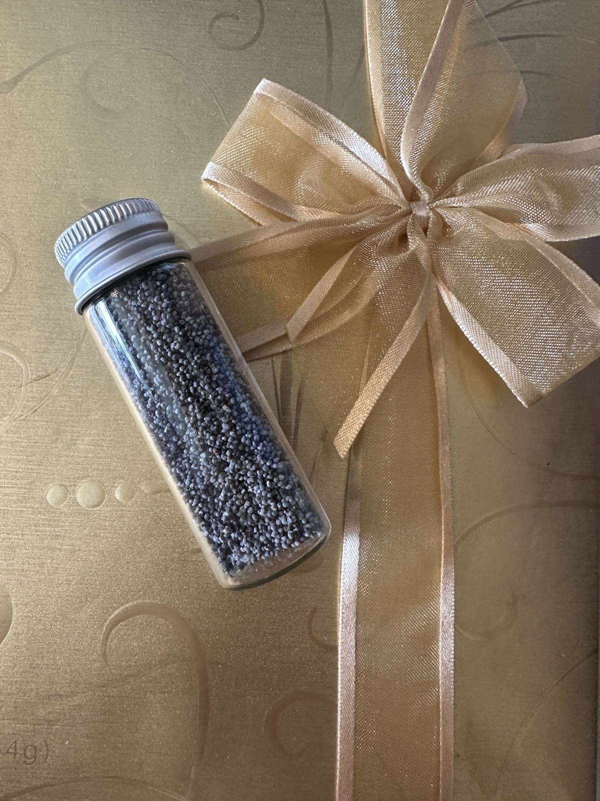 Organic blue poppy seeds grow beautiful poppies, 9g = Approx 30,100 Poppy Seeds.