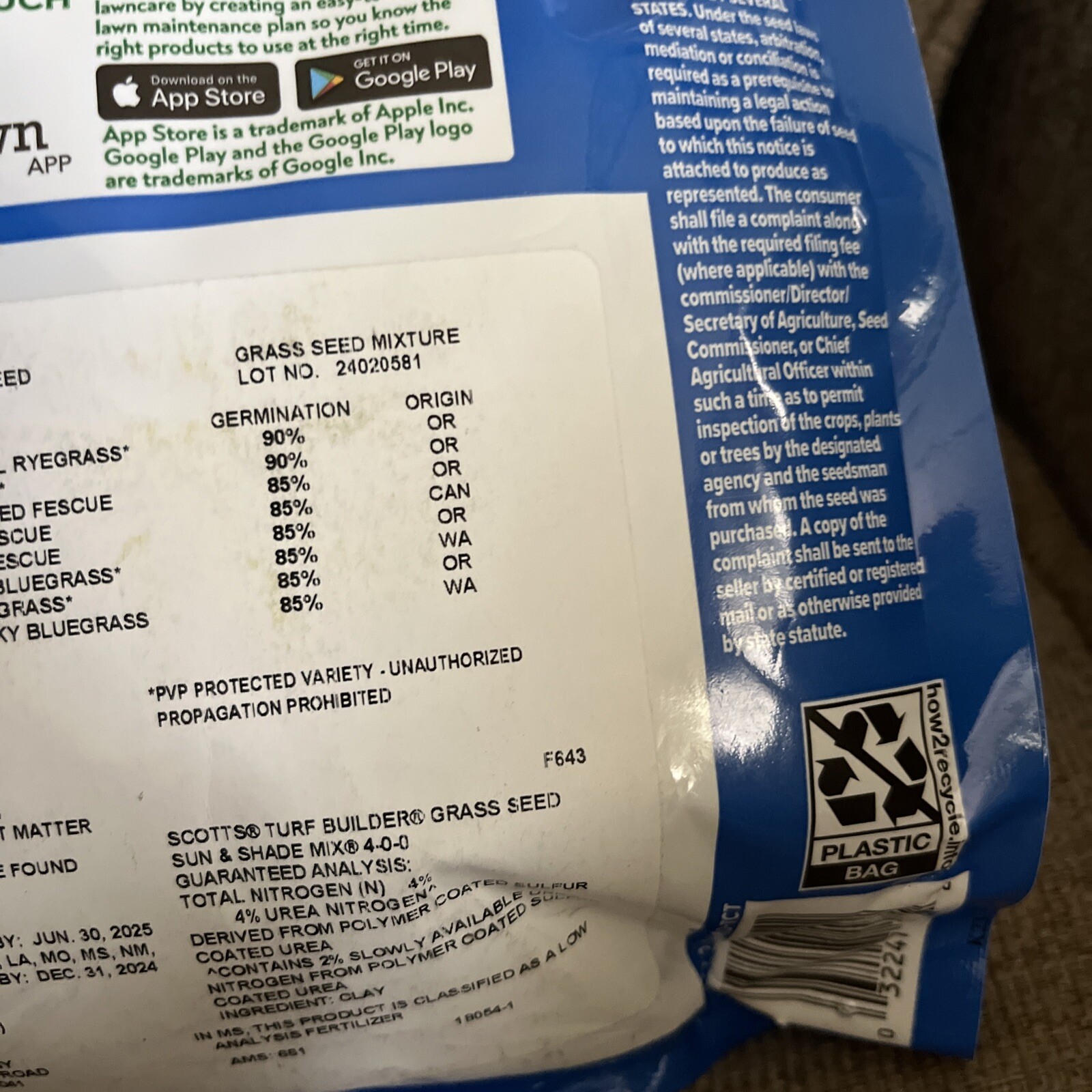 Scotts Turf Builder Grass Seed Sun & Shade Mix, Thrives Variety Lawn Root Build