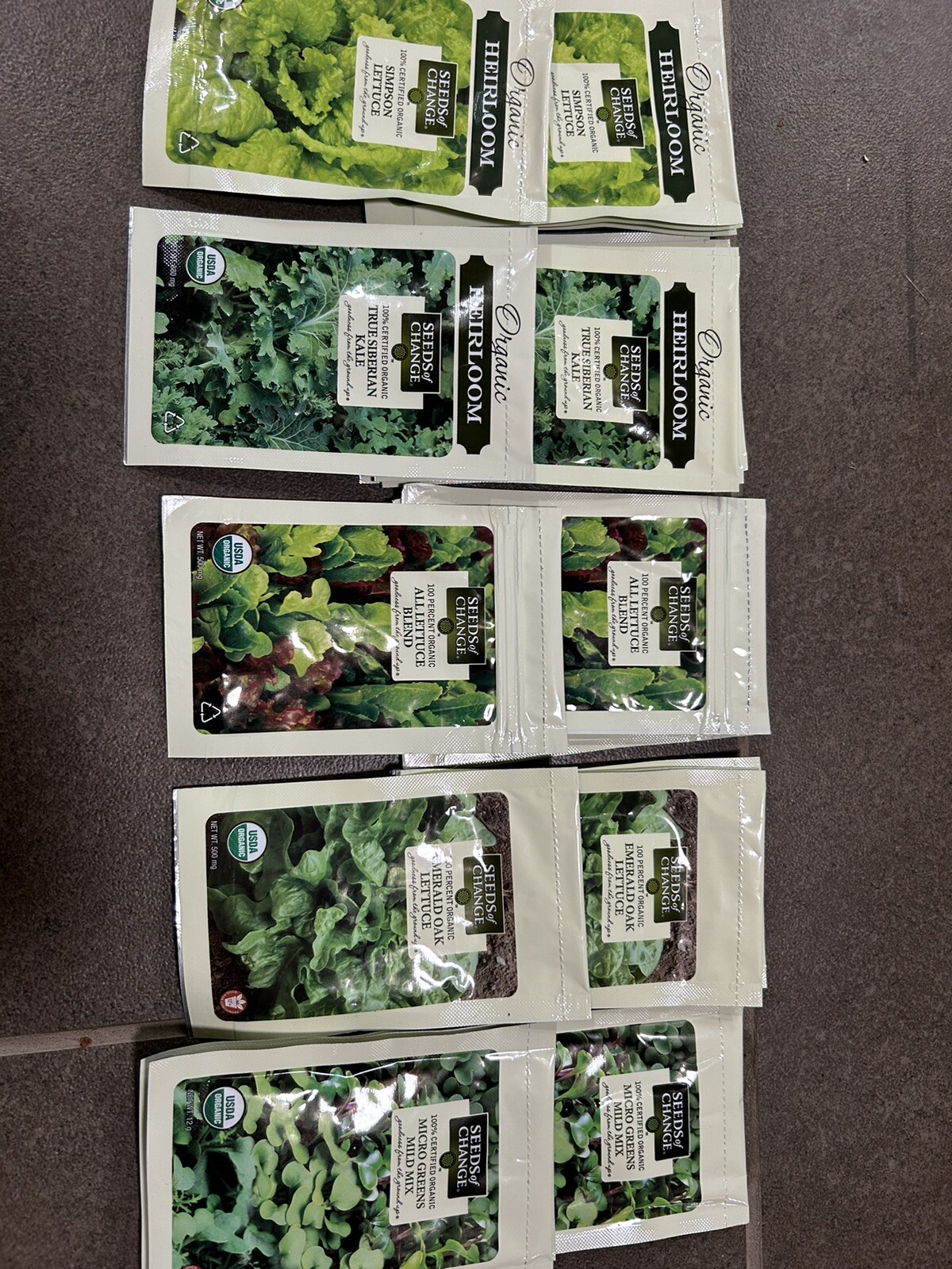 Lot 3: Seeds of change. Cool weather crops. Salad and greens. – Lot of 25