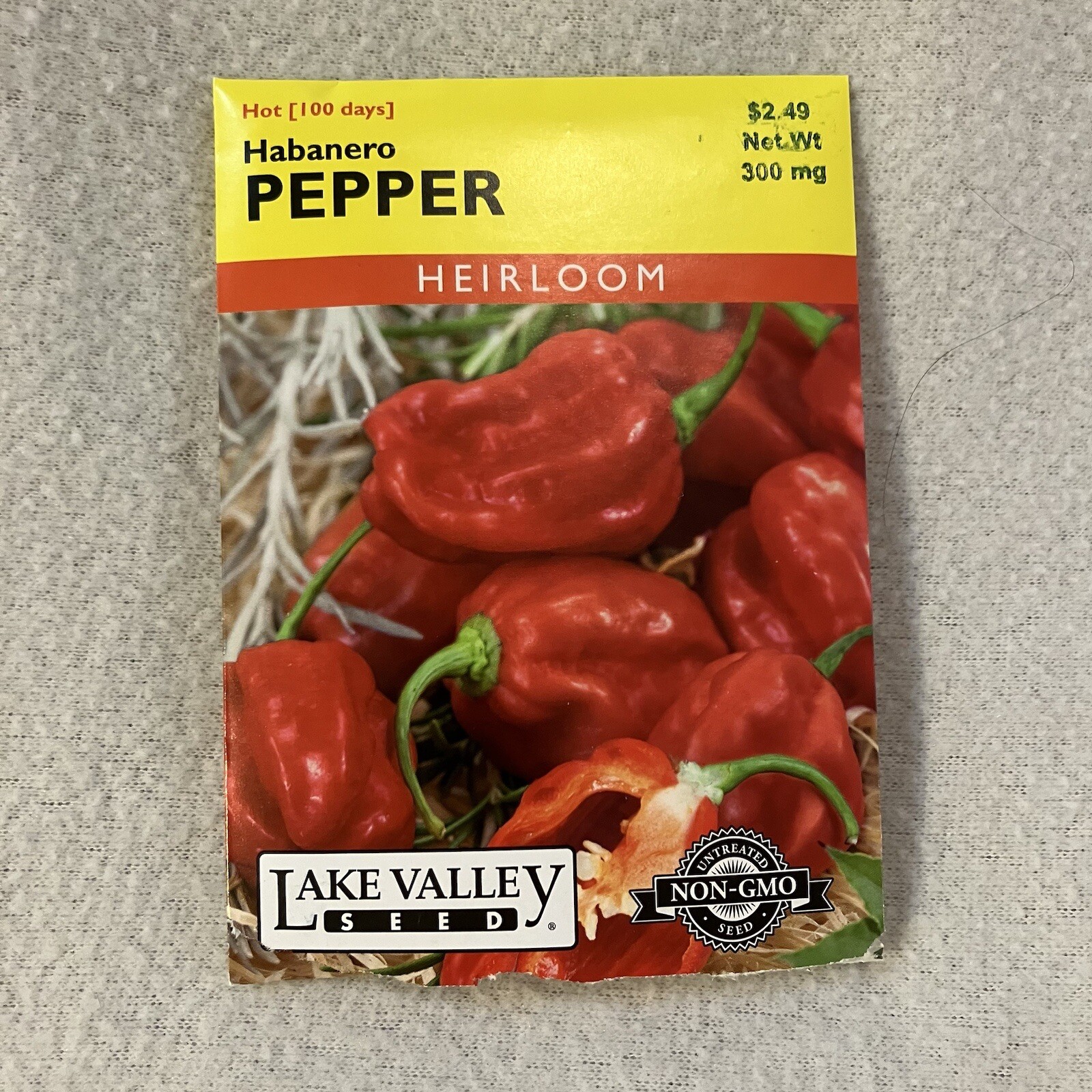 PEPPER, HABENERO CHILE , HEIRLOOM, 25+ SEEDS, Non-GMO Lake Valley