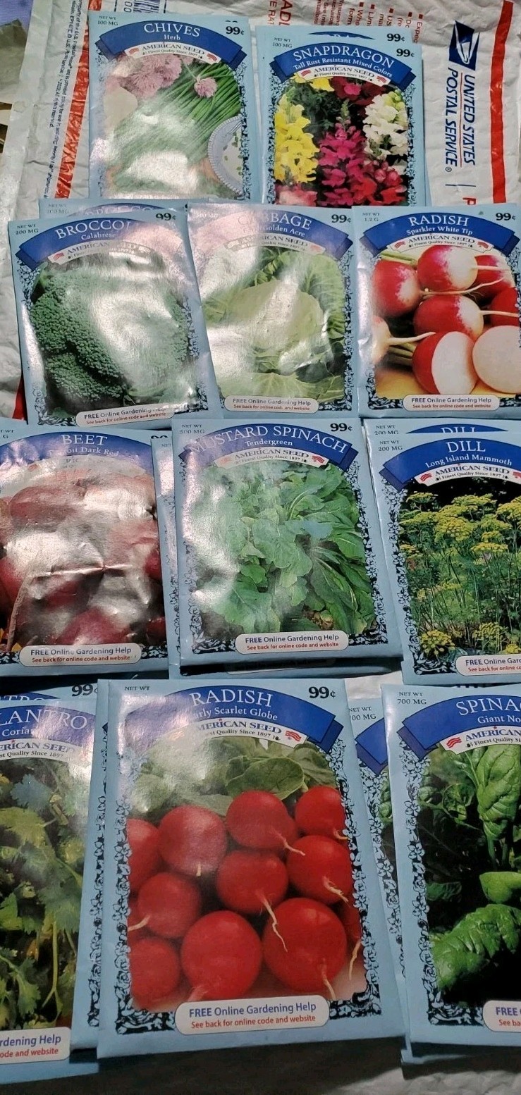 22 Lot Mixed Variety Pack Garden Seeds 2 Flowers Snapdragon + Vegetables Spices