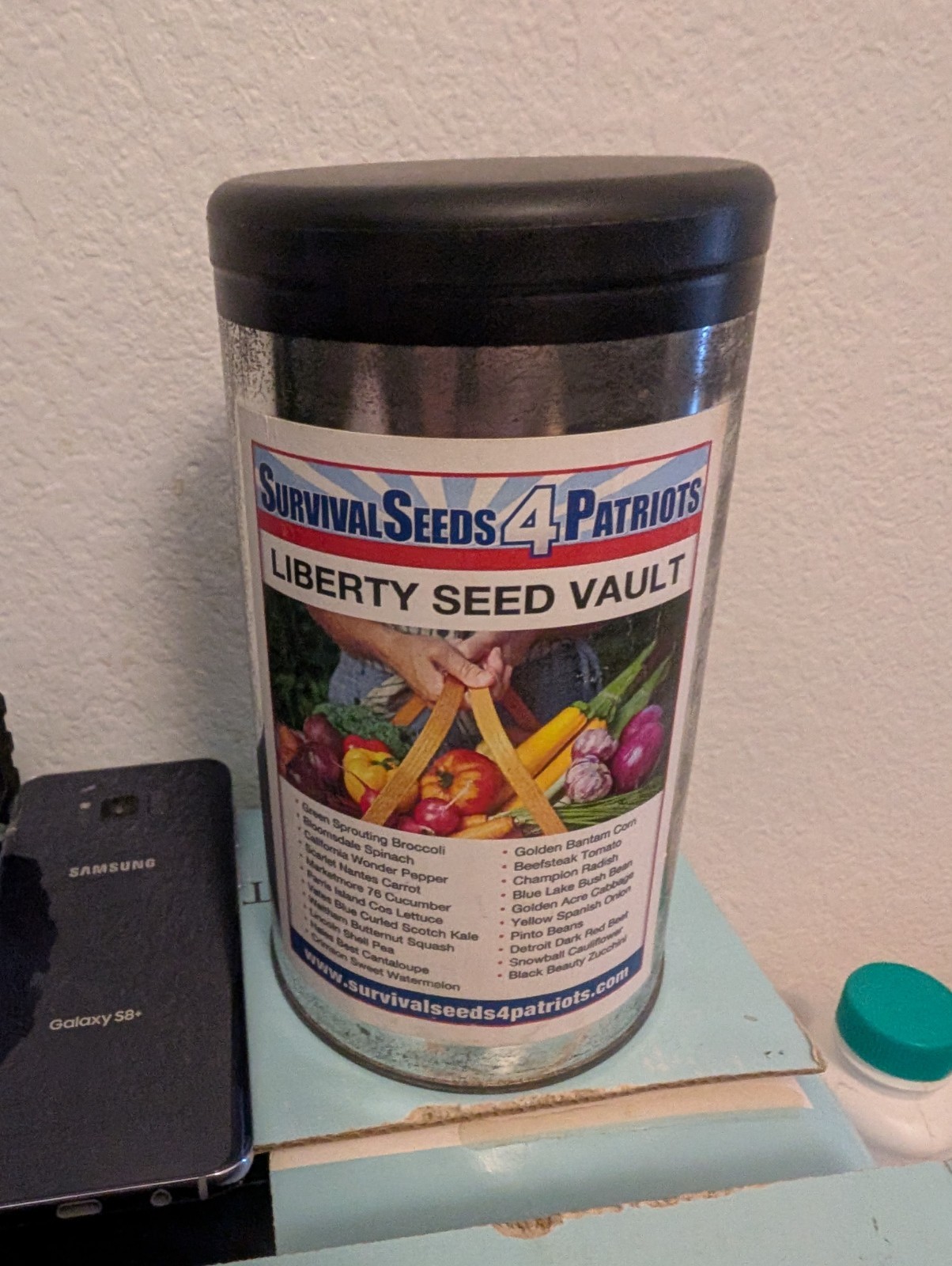 Survival Seeds 4 Patriots Liberty Seed Vault, 4 Cans, Vegetable Seeds Collection