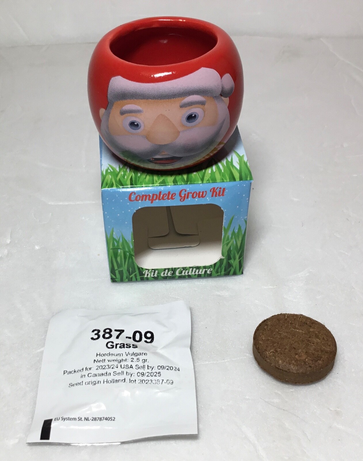 TOTALGREEN 2″ CHILD GRASS GROW KIT CHOOSE: SANTA, REINDEER, SNOWMAN, PENGUIN
