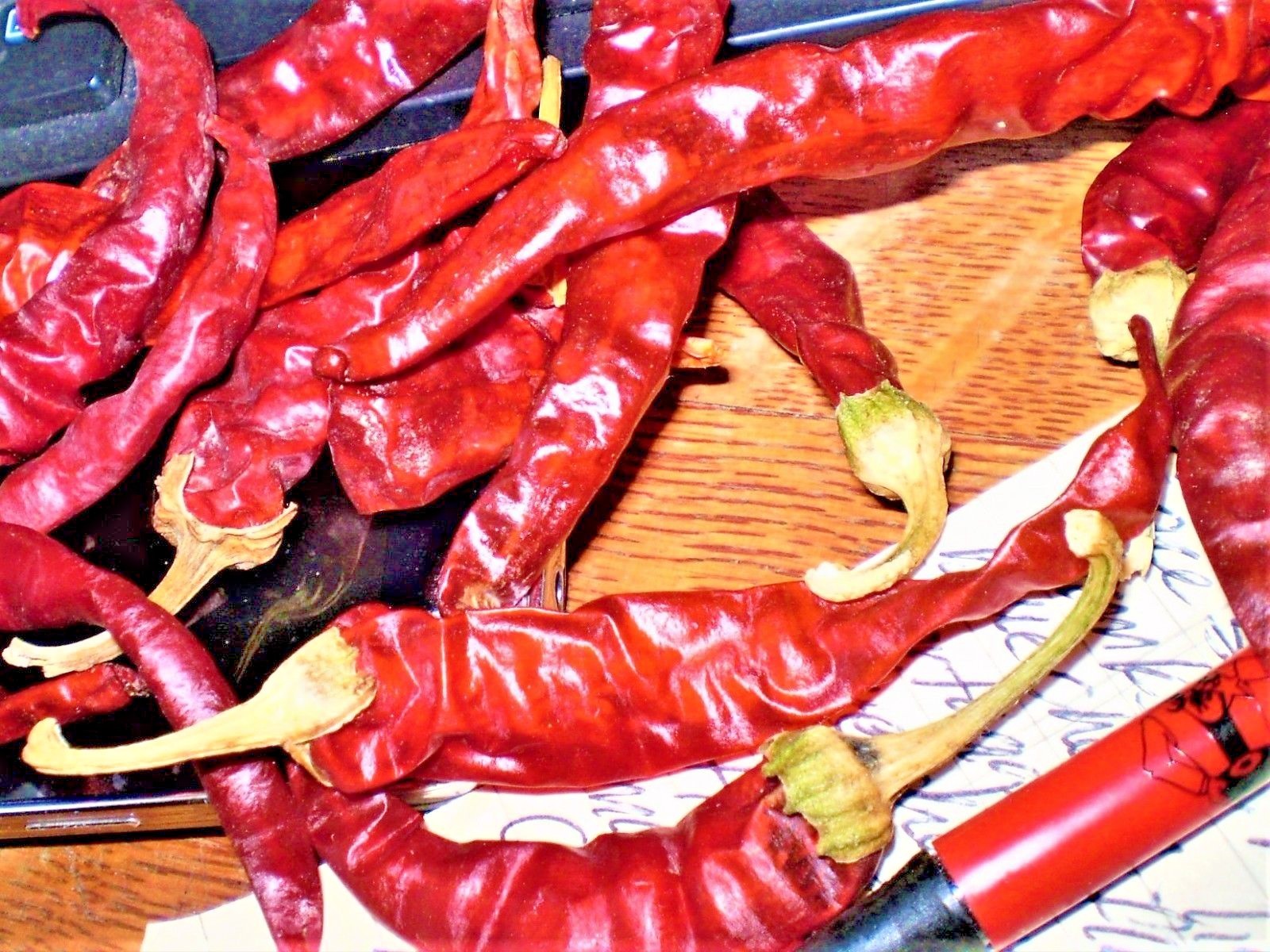 Corno Di Capra chili pepper seeds non-gmo open pollinated GREAT FRYER STUFFER