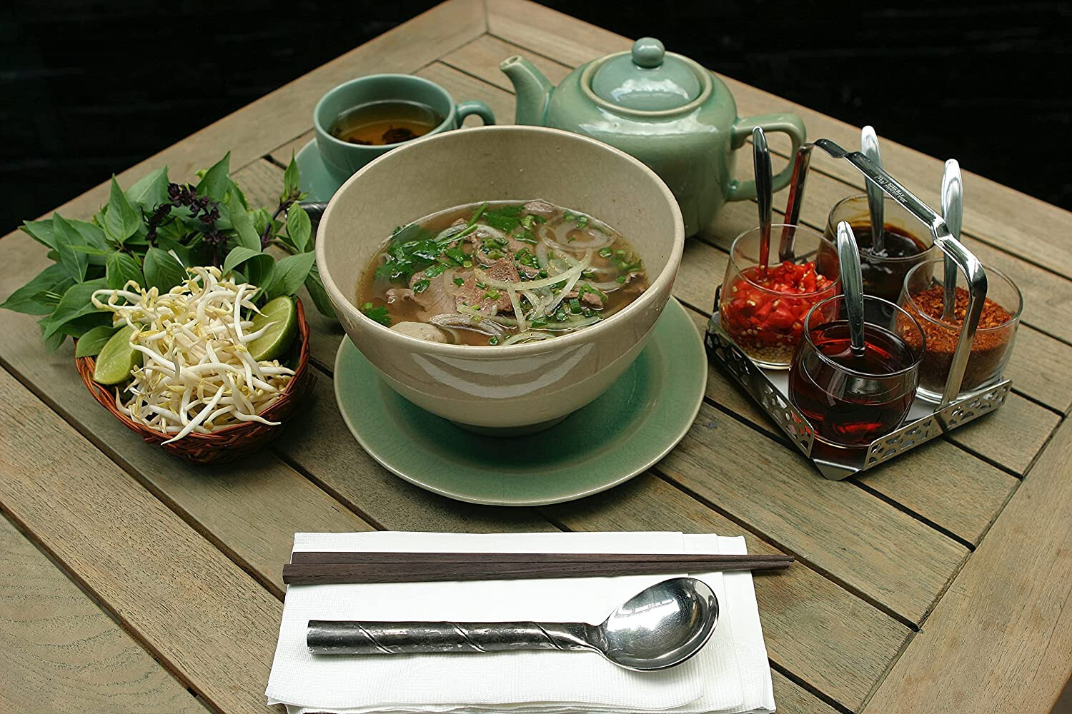 750 Sweet Thai Basil Seeds Ocimum basilicum for Thai Vietnam Asia Cuisine Pho Bo
